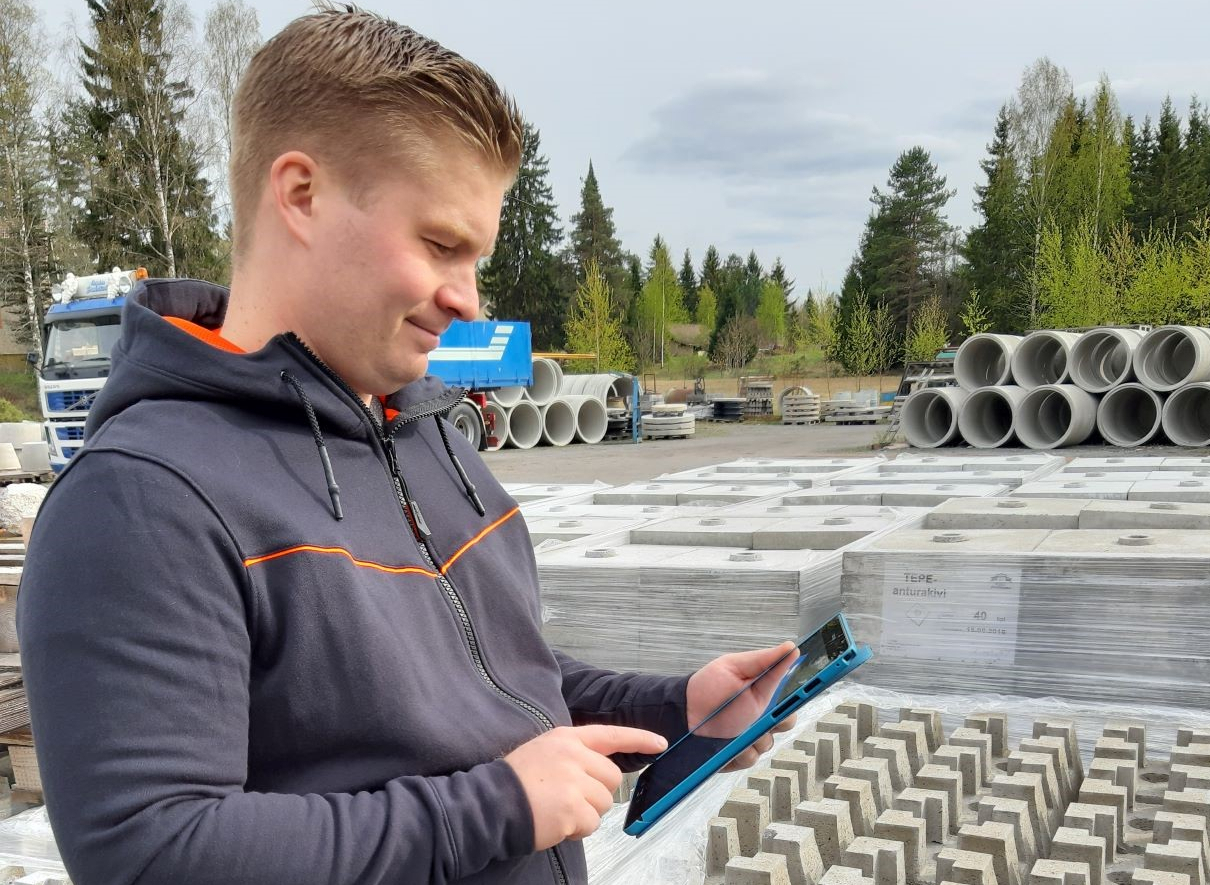 HelpostiLasku pilvipalvelun käyttö työmaalla